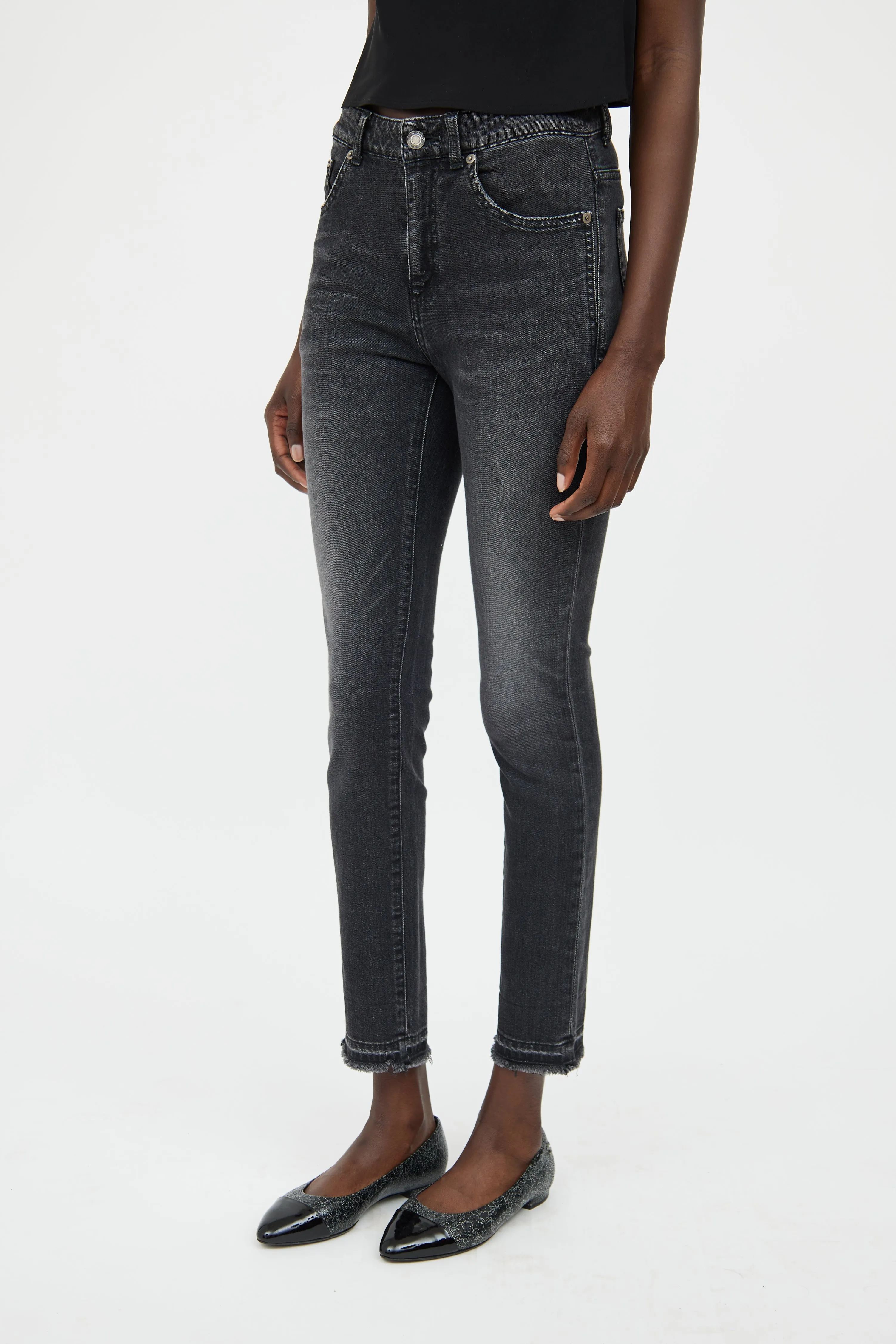 Black Distressed Skinny Jean