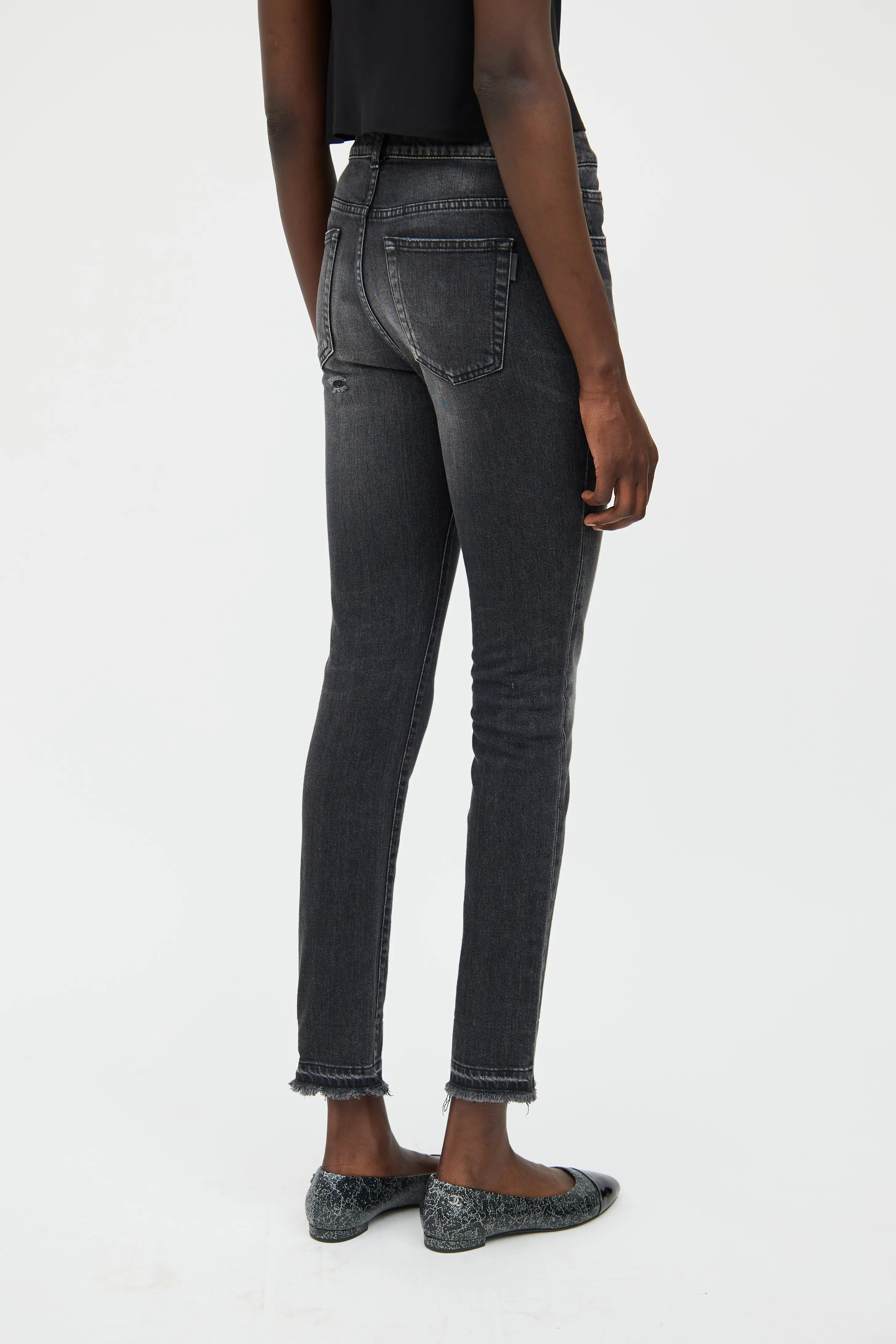 Black Distressed Skinny Jean