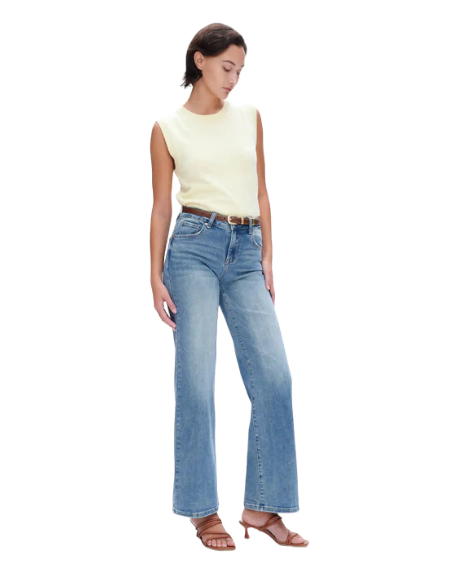 Mid-Rise Wide Leg Stretch Denim Jean